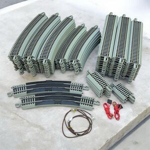 BACHMANN HO E-Z Track Lot of 85 Pieces - Nickel Silver - Straights Curves - Gray